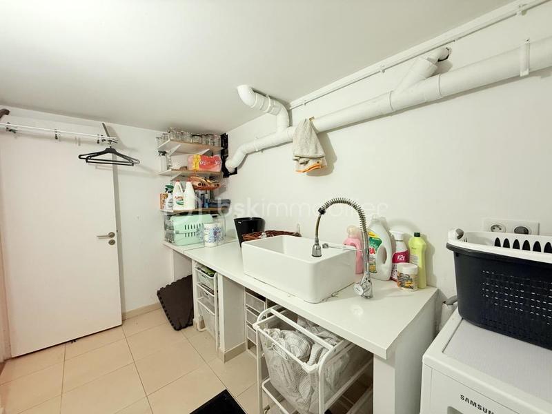 Maison - 121 m² - 5 pièces