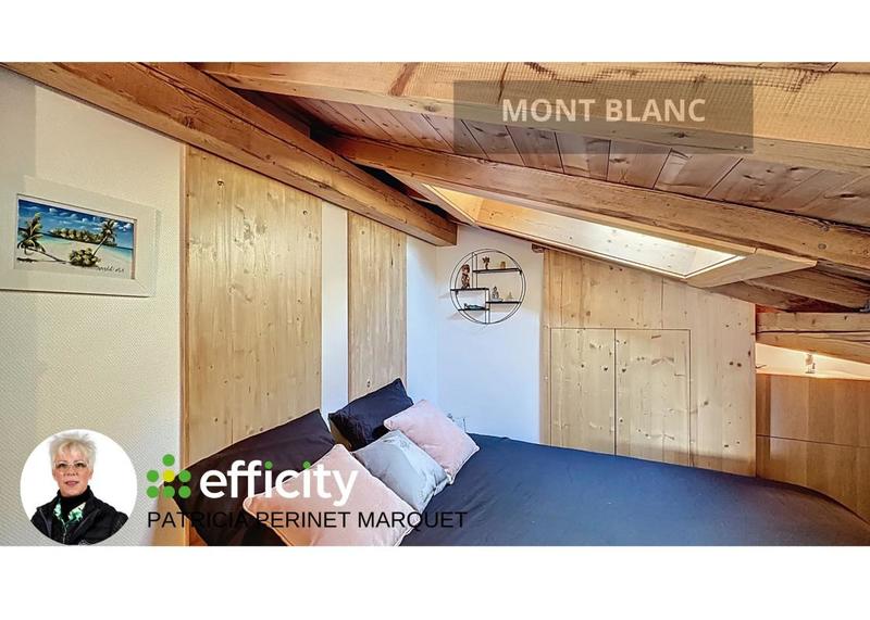 Maison - 313 m² - 9 pièces