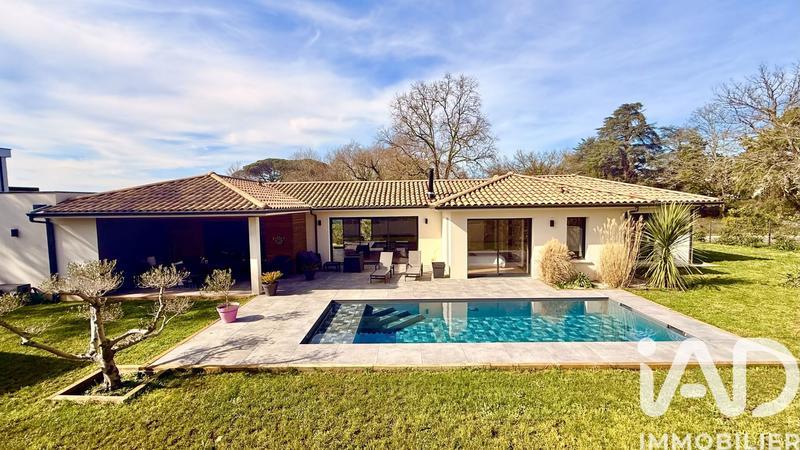 Maison de maîtres - 146 m² - 6 pièces