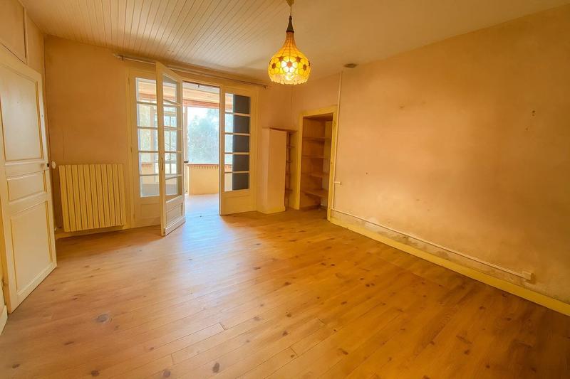 Maison - 104 m² - 6 pièces