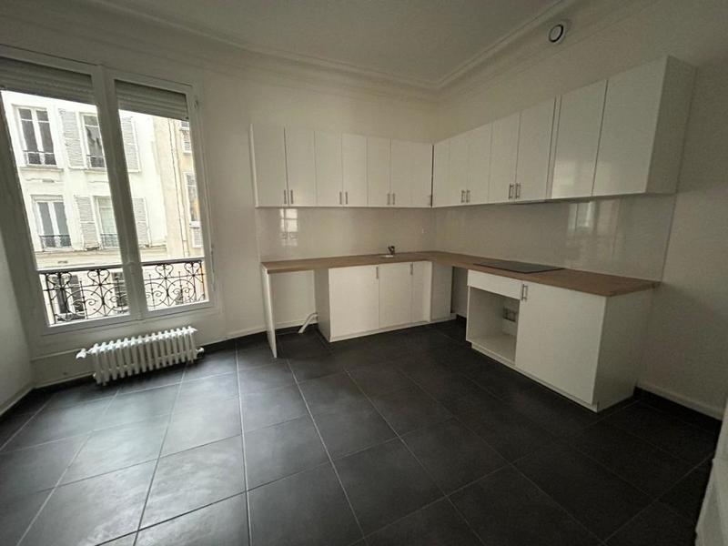 Appartement - 105 m² - 4 pièces