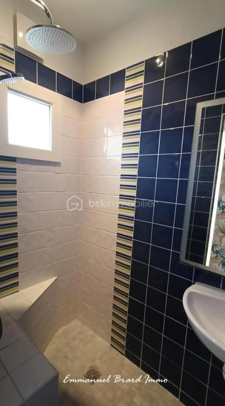 Maison traditionnelle - 128 m² - 7 pièces