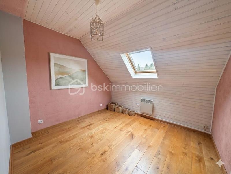 Demeure - 165 m² - 8 pièces