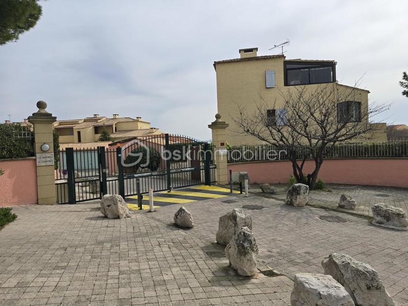 Studio - 27 m² - 1 pièce