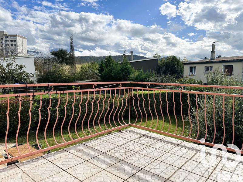 Maison - 118 m² - 7 pièces