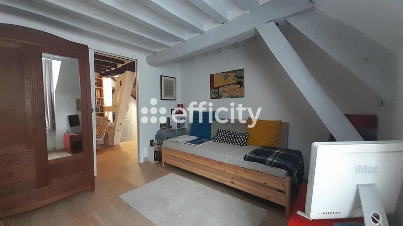 Appartement - 99 m² - 4 pièces