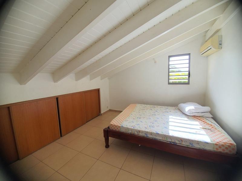 Villa - 280 m² - 6 pièces