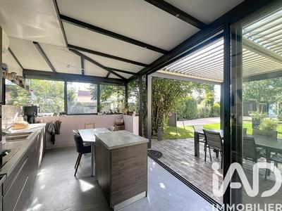 Maison - 150 m² - 6 pièces