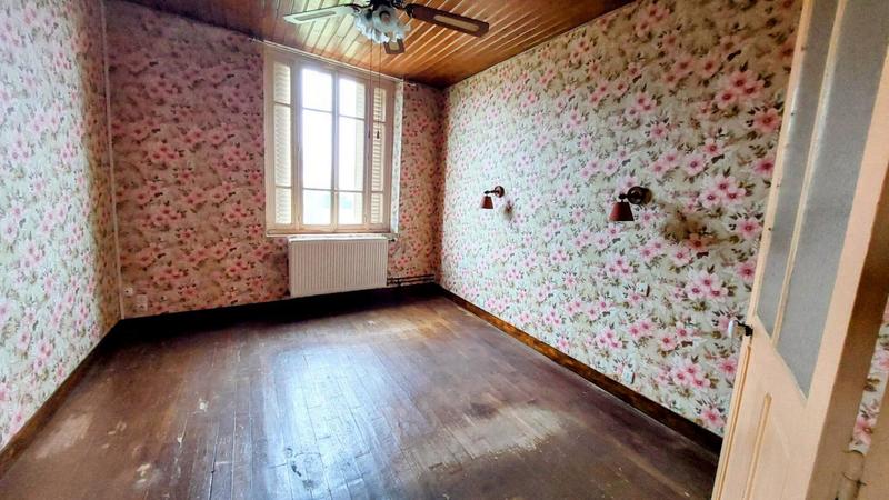 Maison - 94 m² - 4 pièces