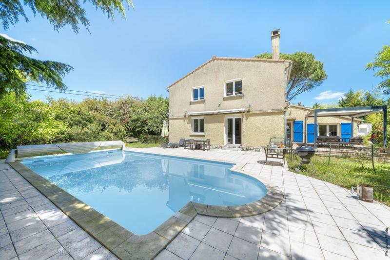 Maison - 183 m² - 6 pièces