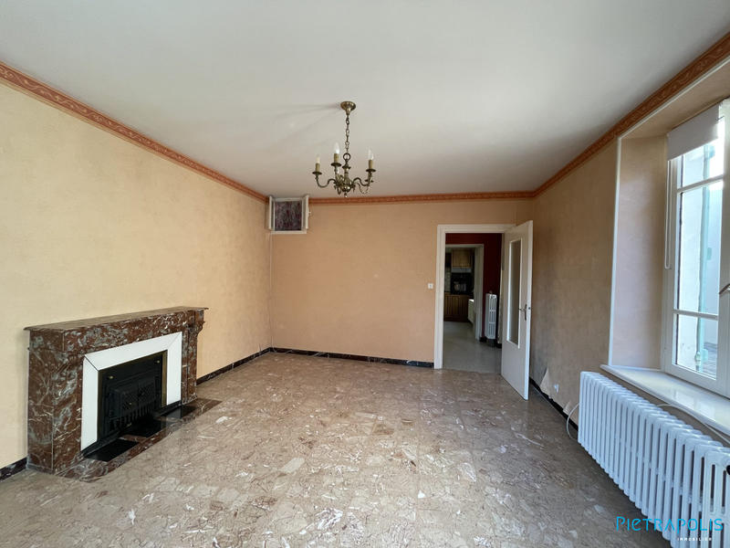 Maison ancienne - 144 m² - 7 pièces