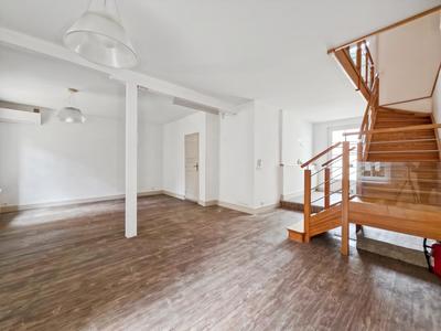 Maison - 140 m² - 7 pièces