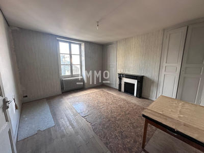 Maison - 180 m² - 7 pièces