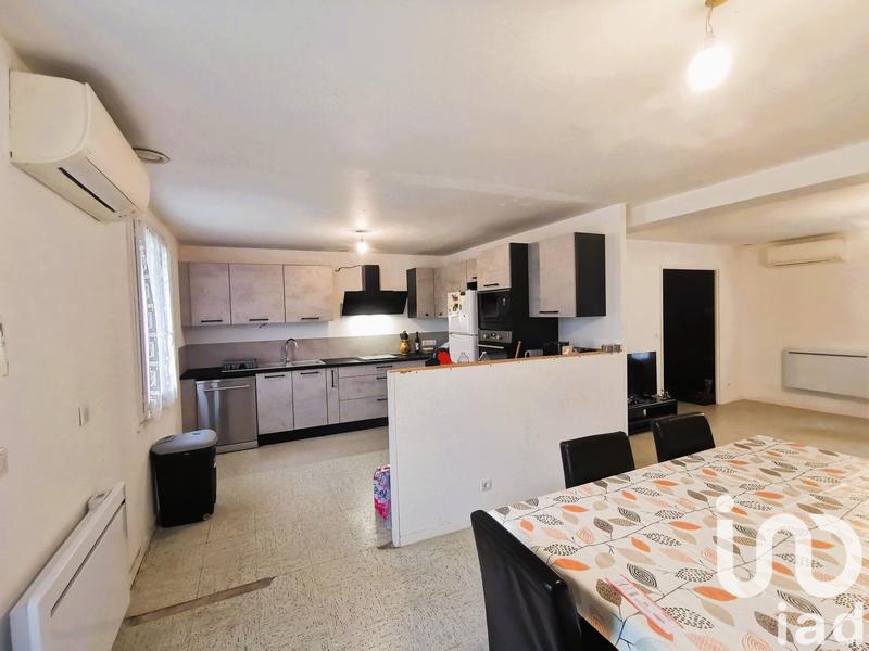 Maison - 143 m² - 8 pièces