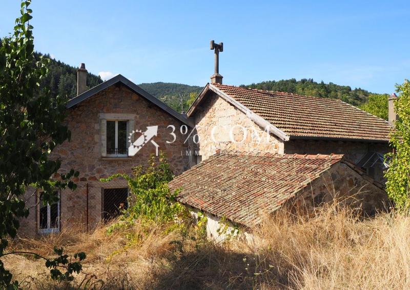 Maison de village - 230 m² - 12 pièces