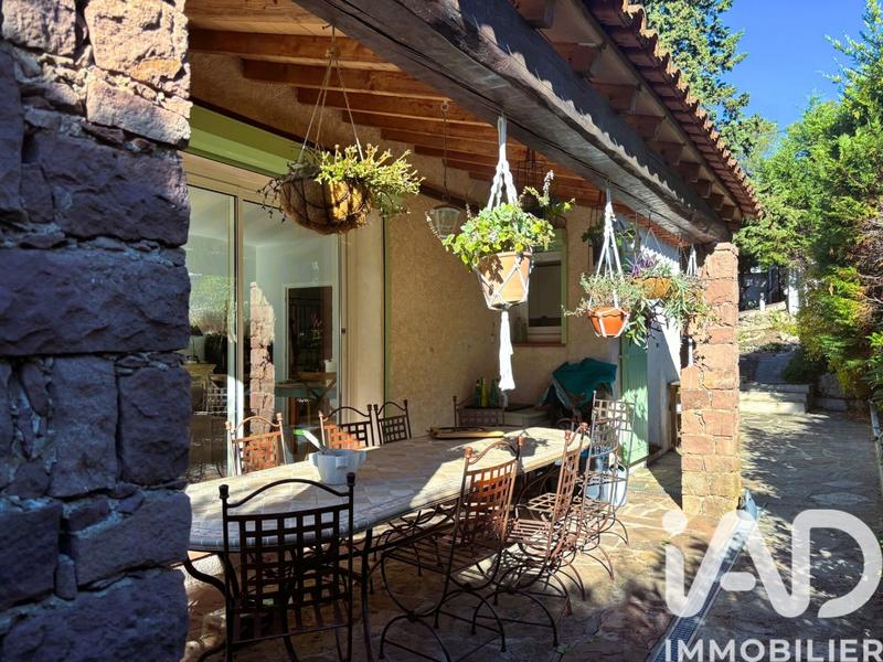 Maison - 116 m² - 6 pièces