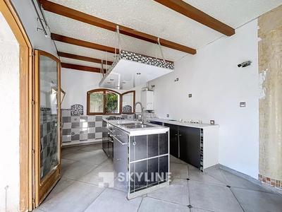 Maison - 113 m² - 5 pièces