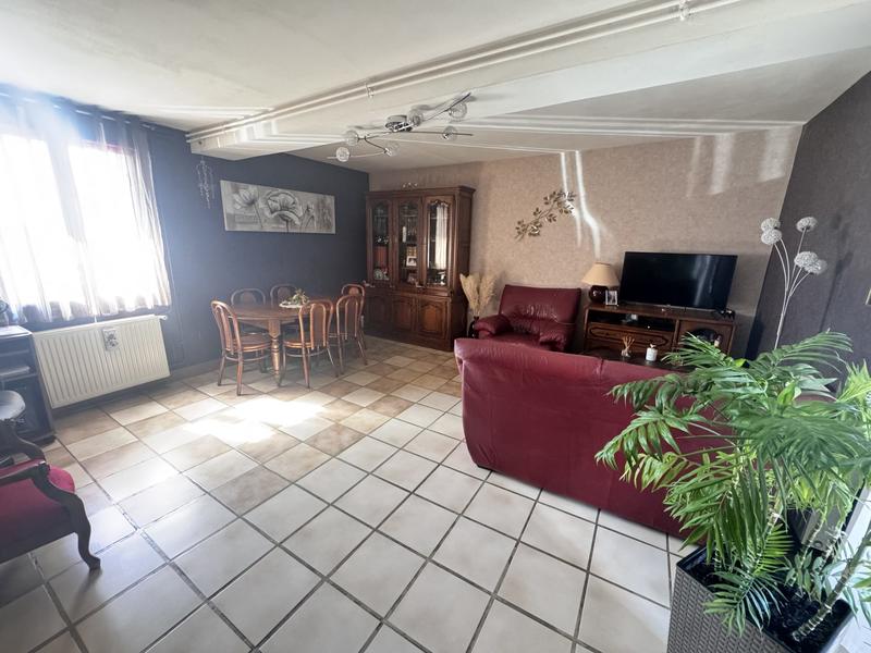 Maison - 92 m² - 4 pièces