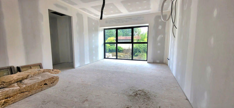 Maison - 234 m² - 6 pièces