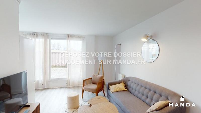 Chambre - 78 m² - 5 pièces