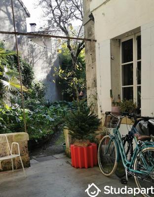 Chambre - 14 m² - 1 pièce