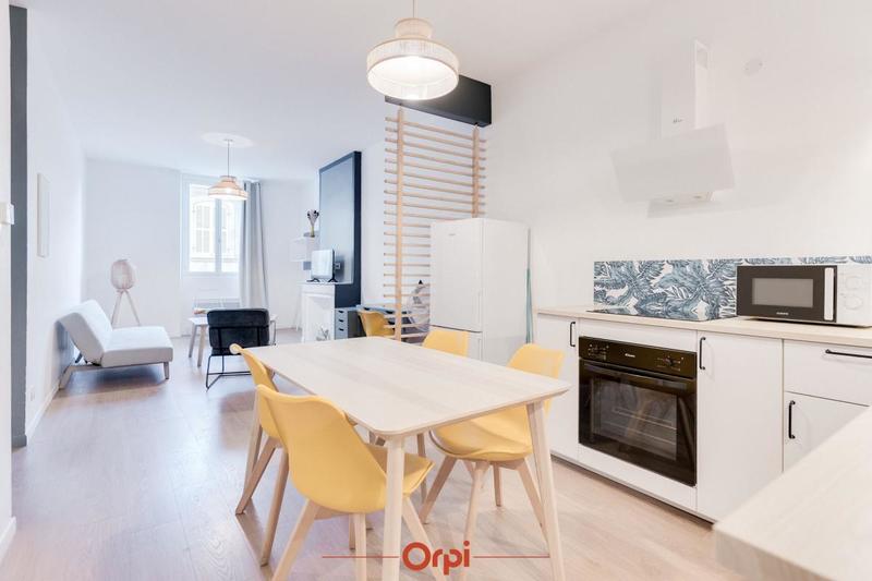 Appartement - 49 m² - 3 pièces