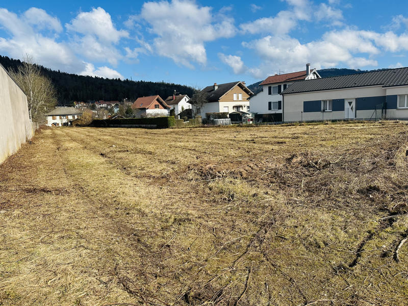 Terrain - 1 000 m²
