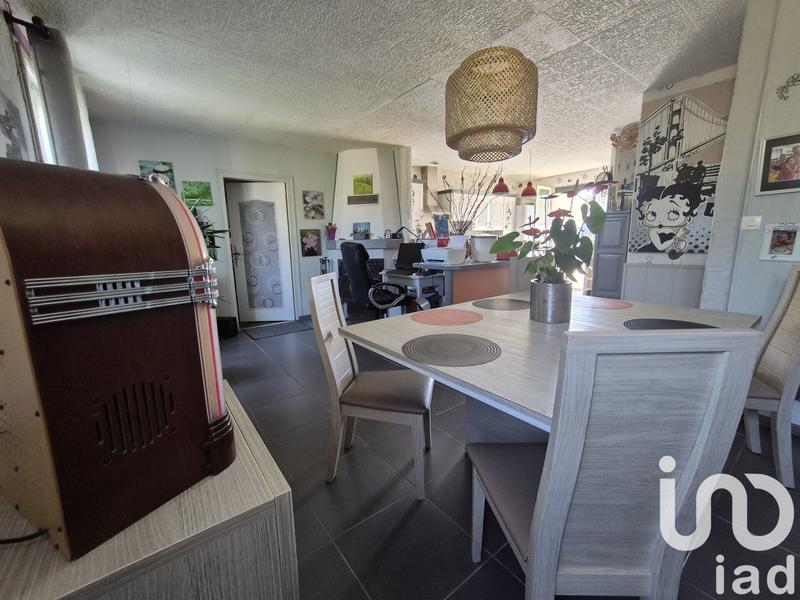 Maison - 97 m² - 5 pièces