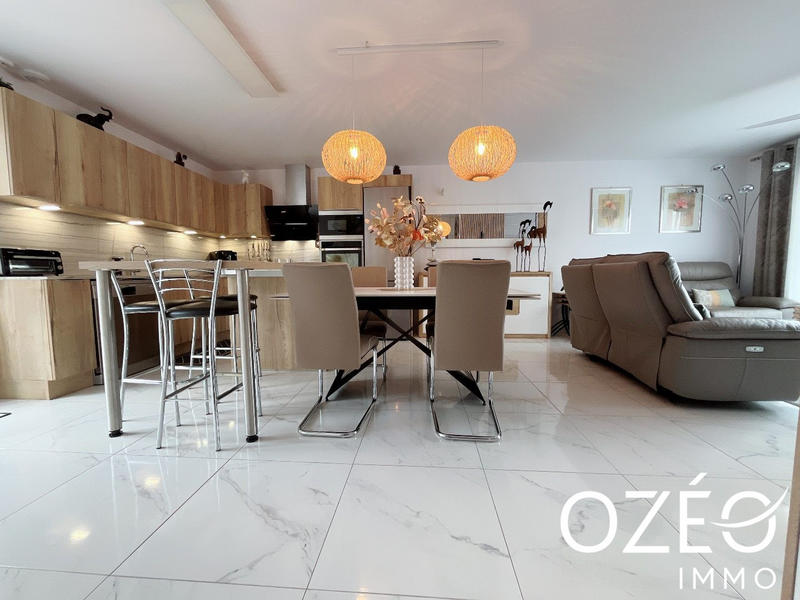 Maison contemporaine - 95 m² - 4 pièces