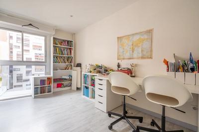 Appartement - 98 m² - 5 pièces