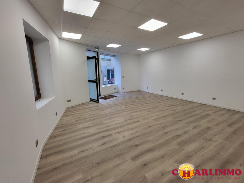 Local d'activités - 82 m² - 2 pièces