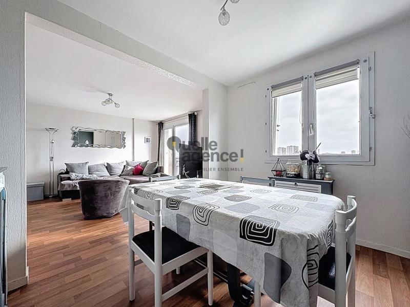 Appartement - 80 m² - 3 pièces