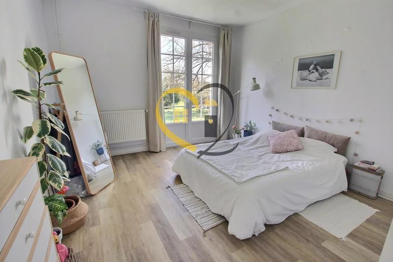 Maison - 94 m² - 4 pièces