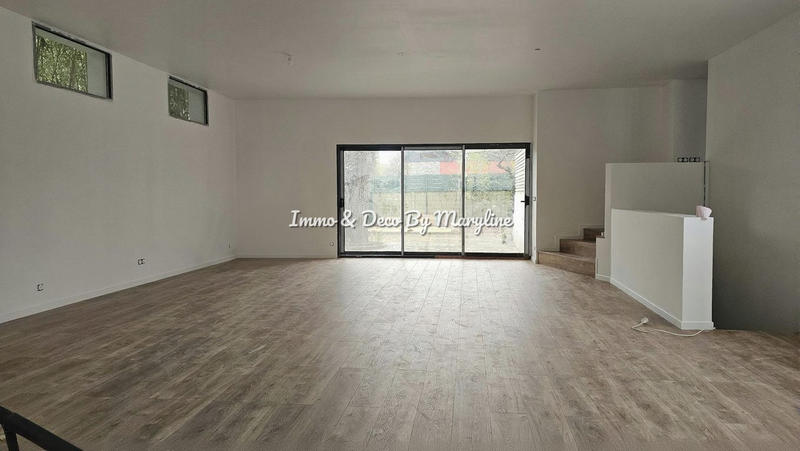 Maison - 200 m² - 6 pièces