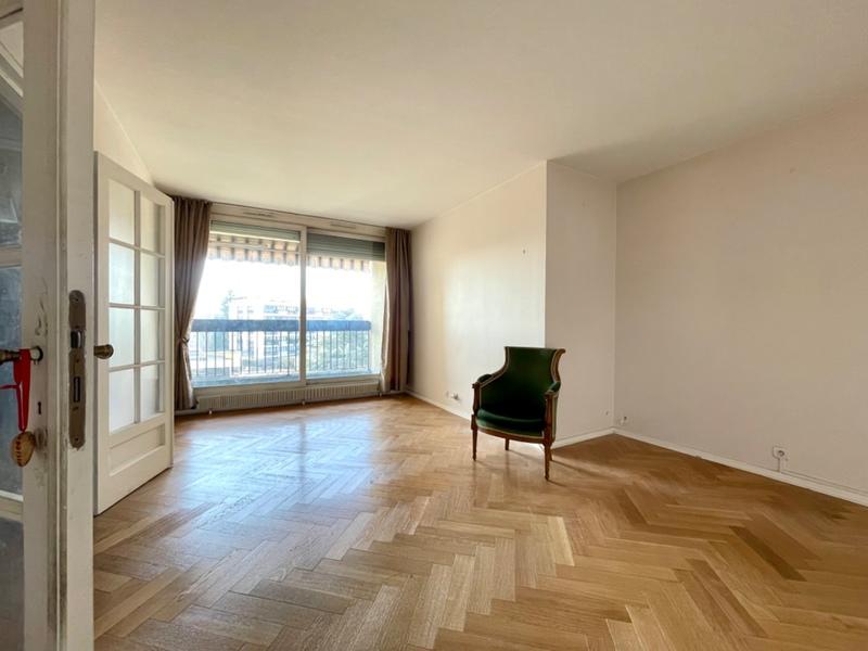 Appartement - 85 m² - 4 pièces