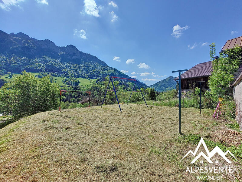 Appartement - 127 m² - 5 pièces