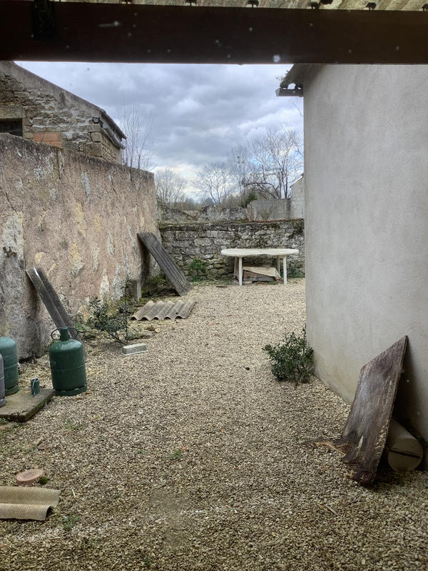 Maison - 87 m² - 8 pièces