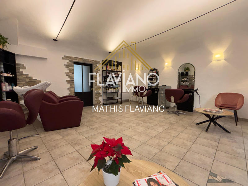 Local commercial - 79 m²