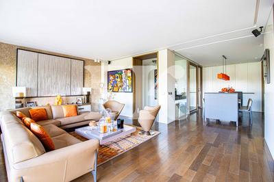 Appartement - 149 m² - 5 pièces