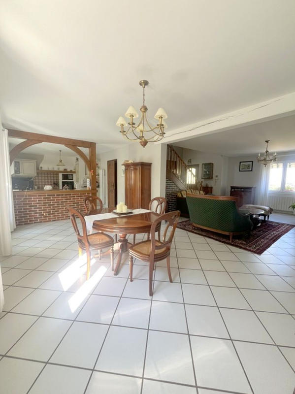 Maison - 133 m² - 6 pièces