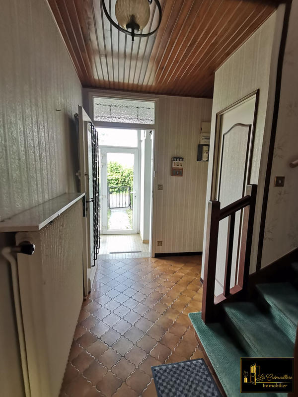 Maison traditionnelle - 90 m² - 4 pièces