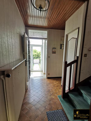 Maison traditionnelle - 90 m² - 4 pièces