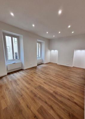 Appartement - 55 m² - 2 pièces
