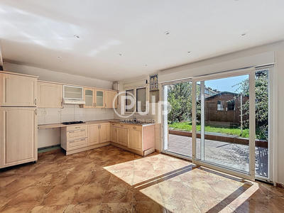 Maison - 125 m² - 5 pièces