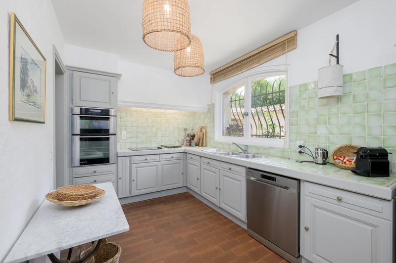 Maison - 195 m² - 7 pièces