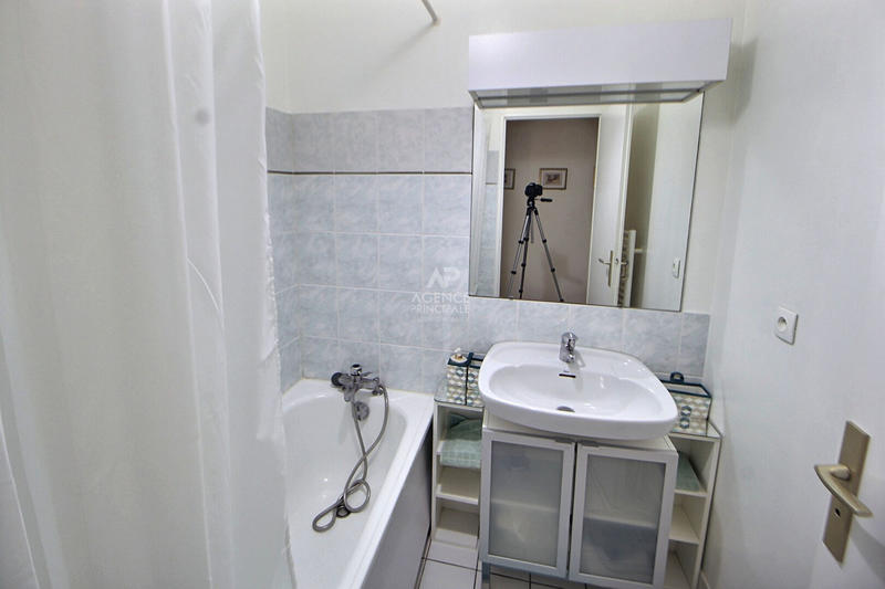 Maison - 185 m² - 7 pièces