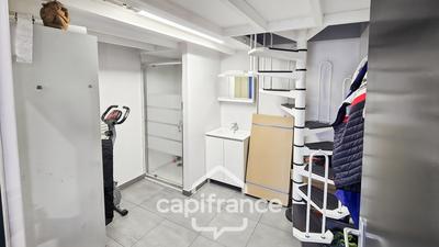 Local commercial - 175 m² - 2 pièces