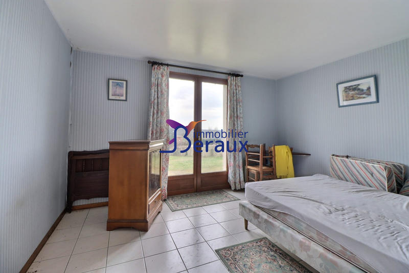 Maison - 302 m² - 10 pièces