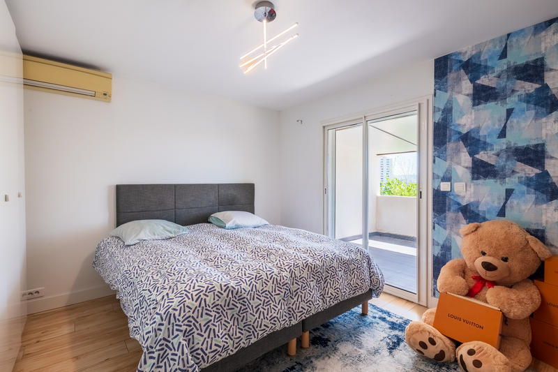 Maison contemporaine - 114 m² - 4 pièces