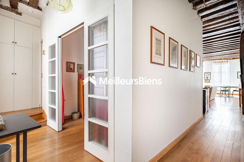 Appartement - 101 m² - 5 pièces